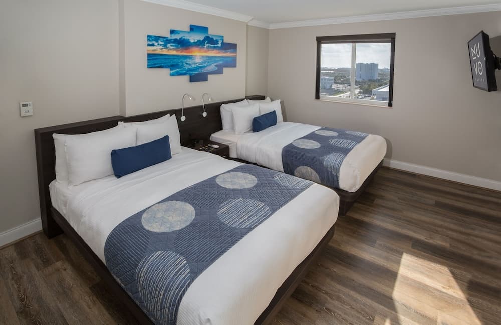 Nuvo Suites Hotel — 11