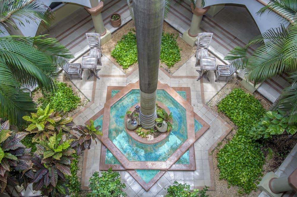 Sahara Hotel — 1