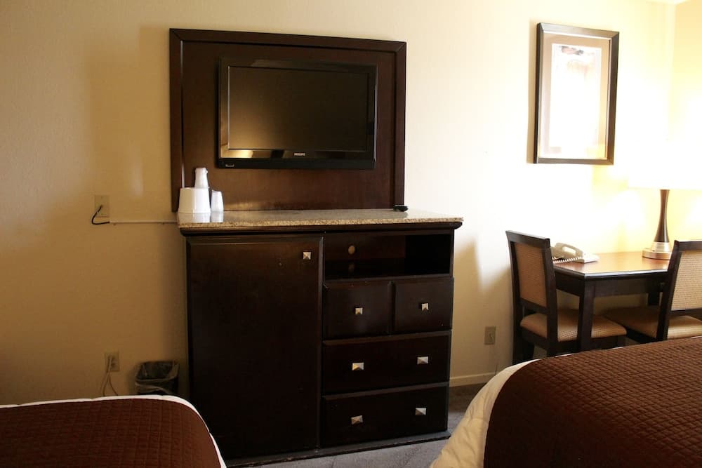 Longhorn Casino & Hotel — 27