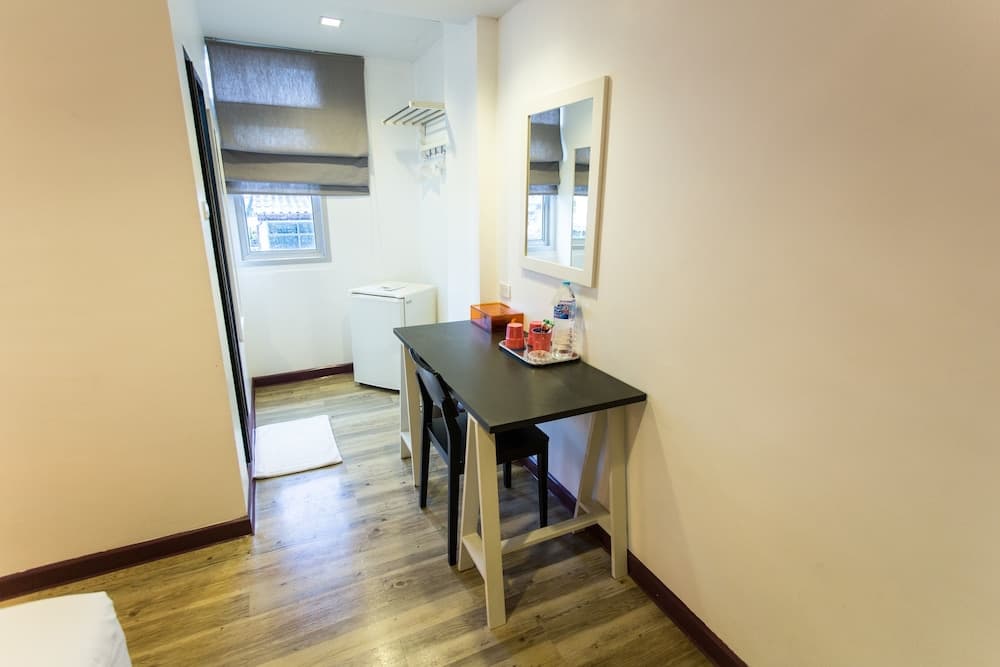 First House Hotel — 17