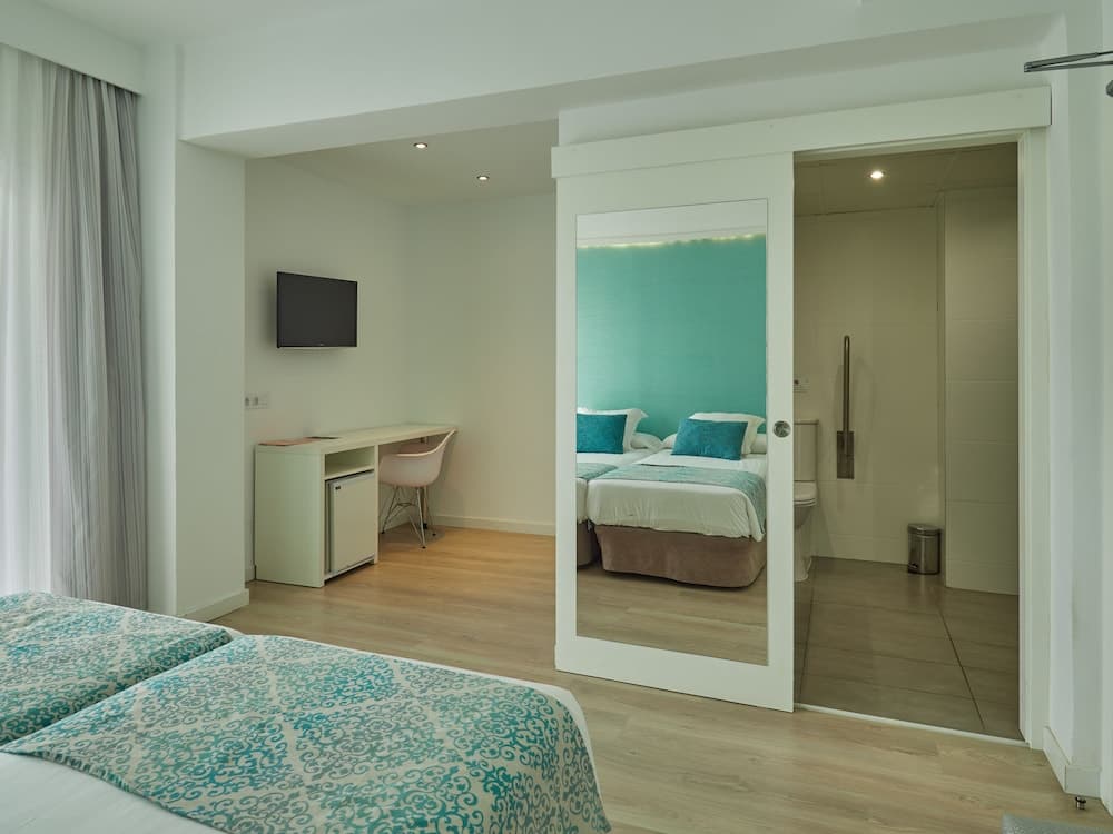 BQ Apolo Hotel — 25