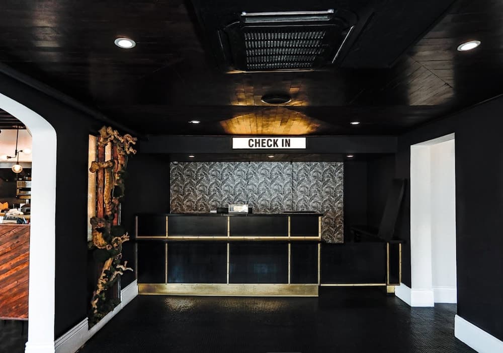 H Hotel — 25