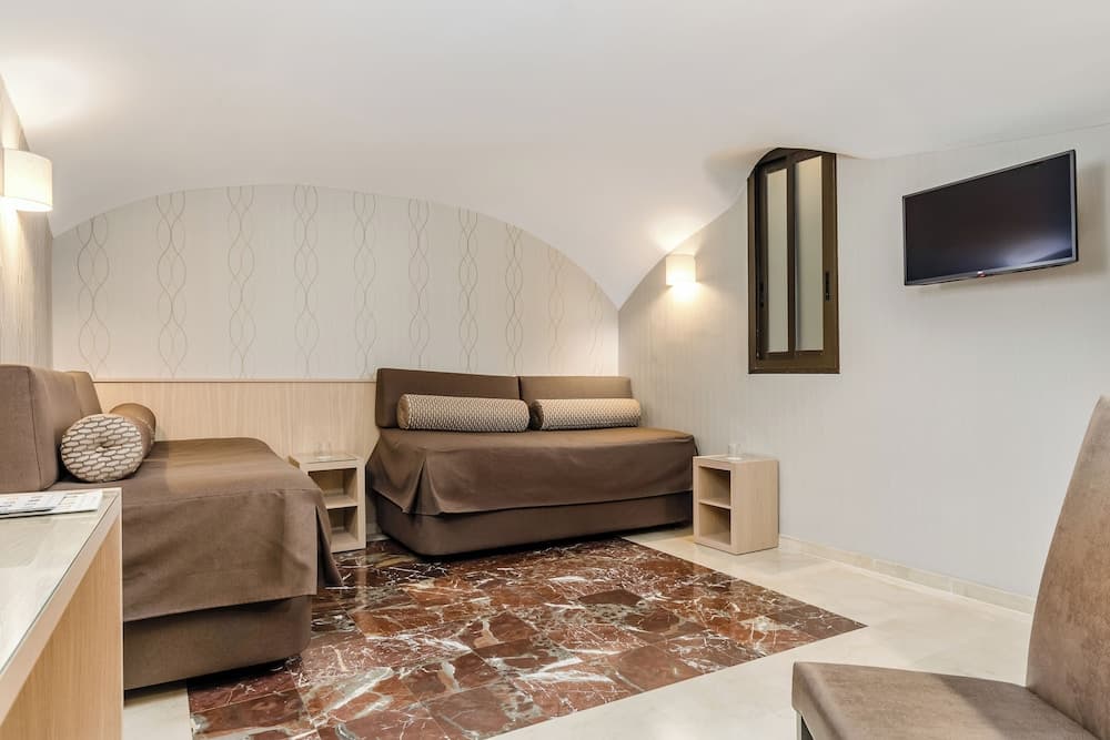Hotel Gótico — 14