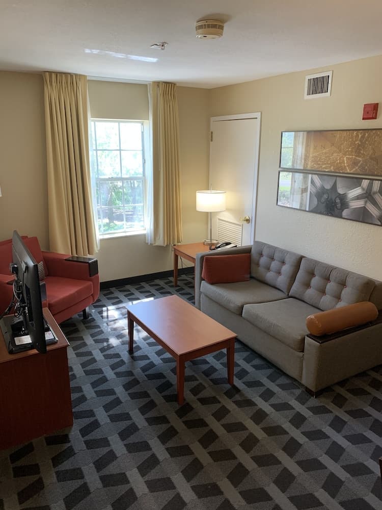 MainStay Suites Tampa Moffitt-USF — 14
