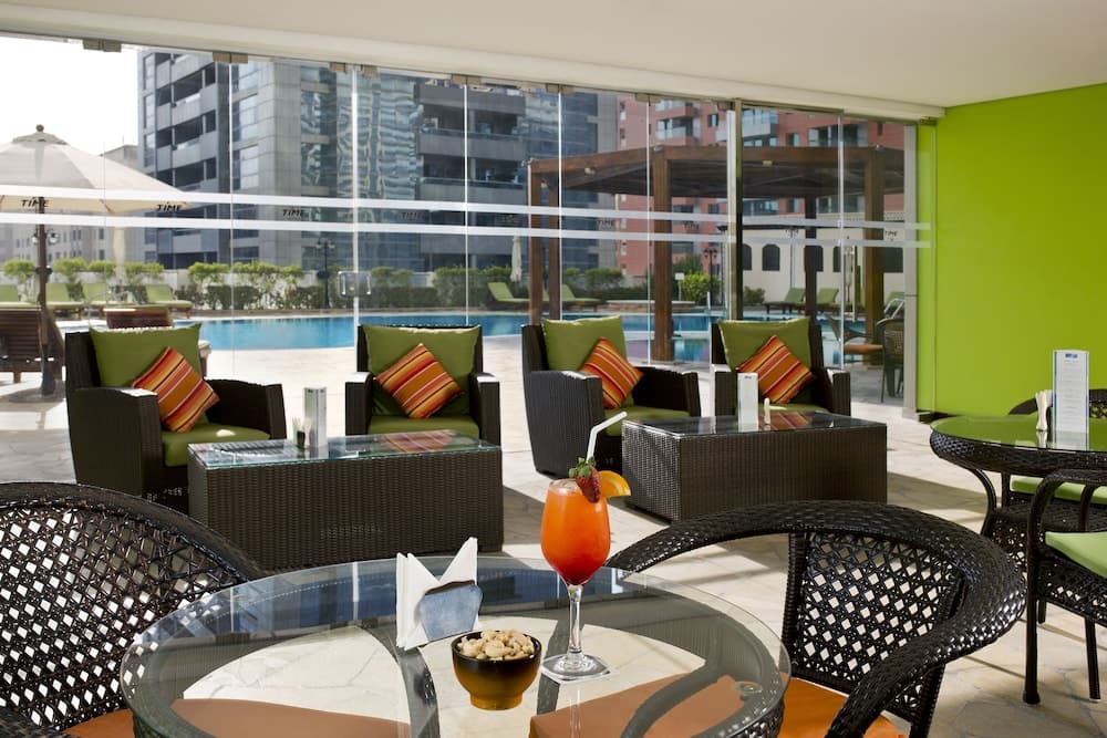 TIME Oak Hotel & Suites — 28