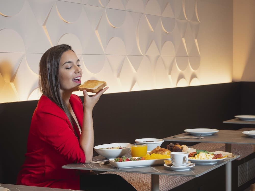 Arcelon Hotel — 14