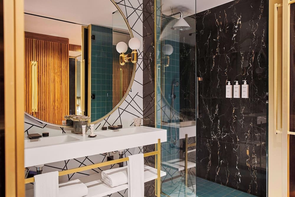 Grand Hyatt Barcelona — 11