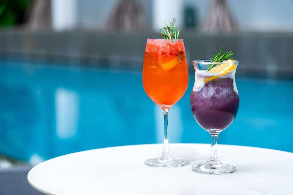PARK PLAZA BANGKOK SOI 18 — 8