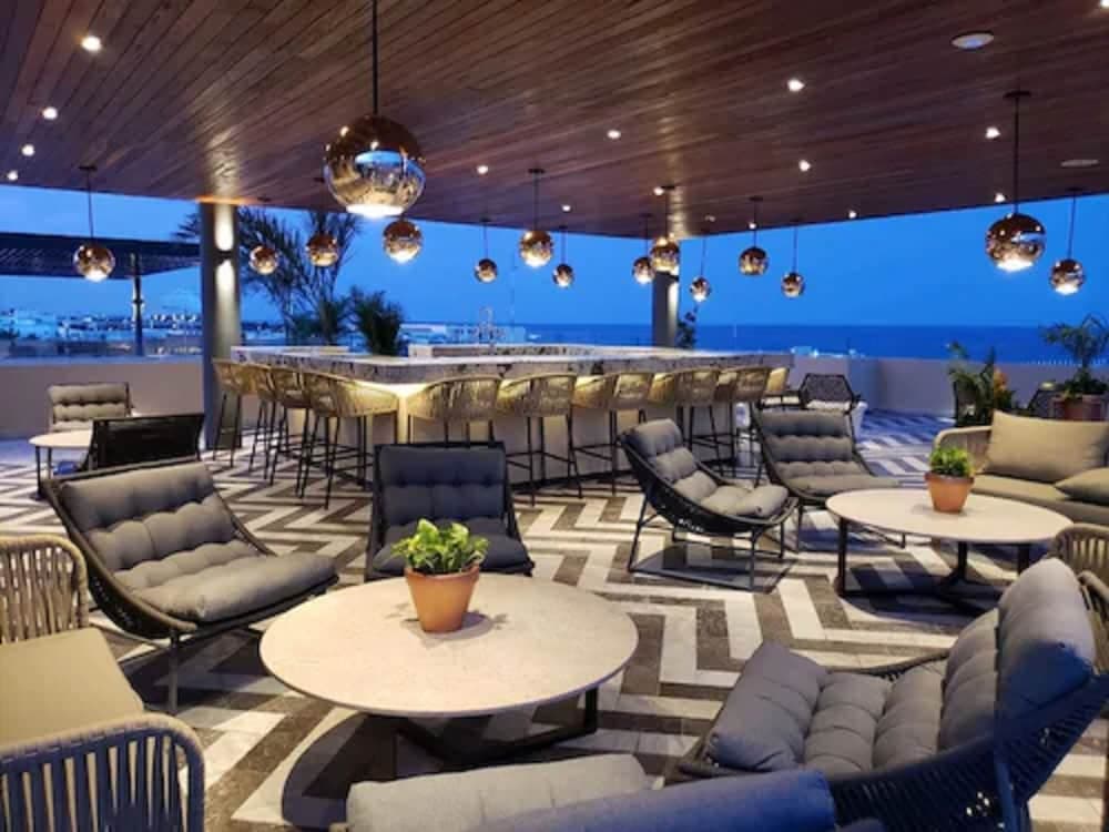 Singular Joy Downtown Residences — 20