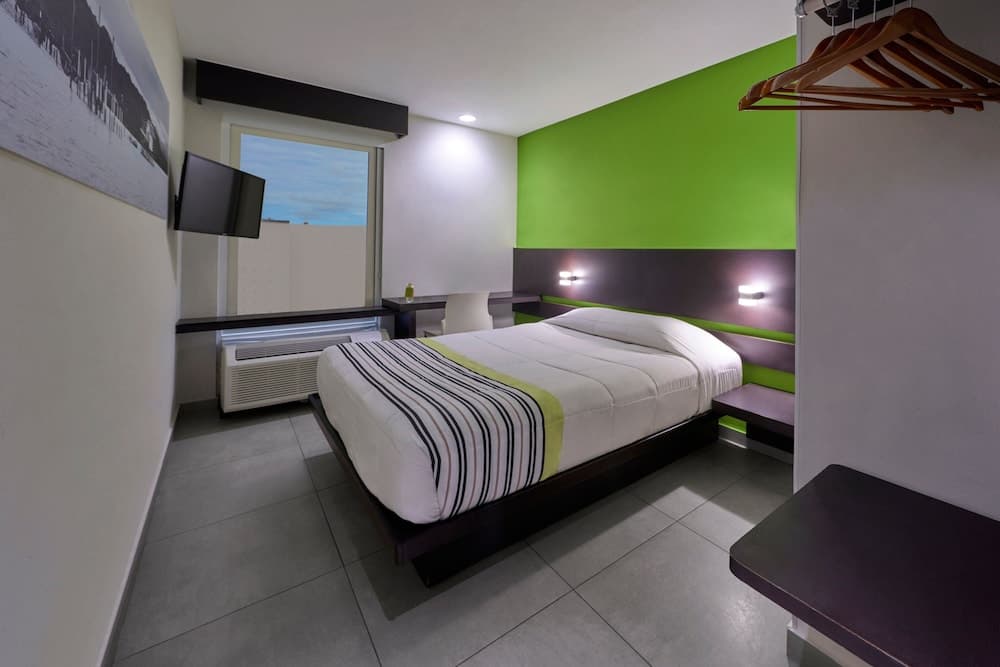 City Express Junior by Marriott Cancun — 14