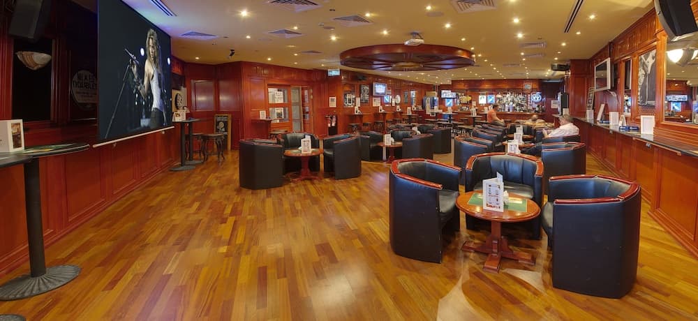 Grand Excelsior Hotel Bur Dubai — 18