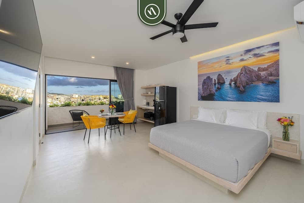 Tower 605 by Naya Homes — 28