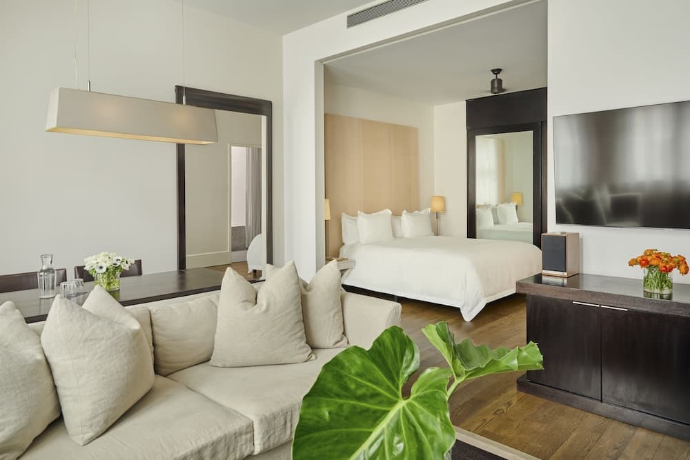 The Mercer — 9
