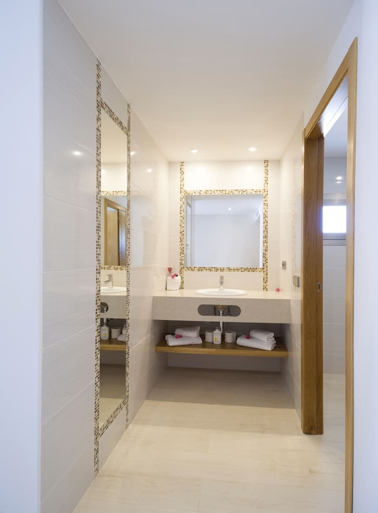 My Way Luxury Ibiza Studios — 3