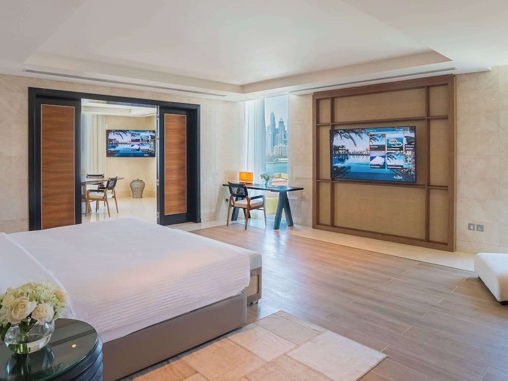 Rixos The Palm Hotel & Suites — 27