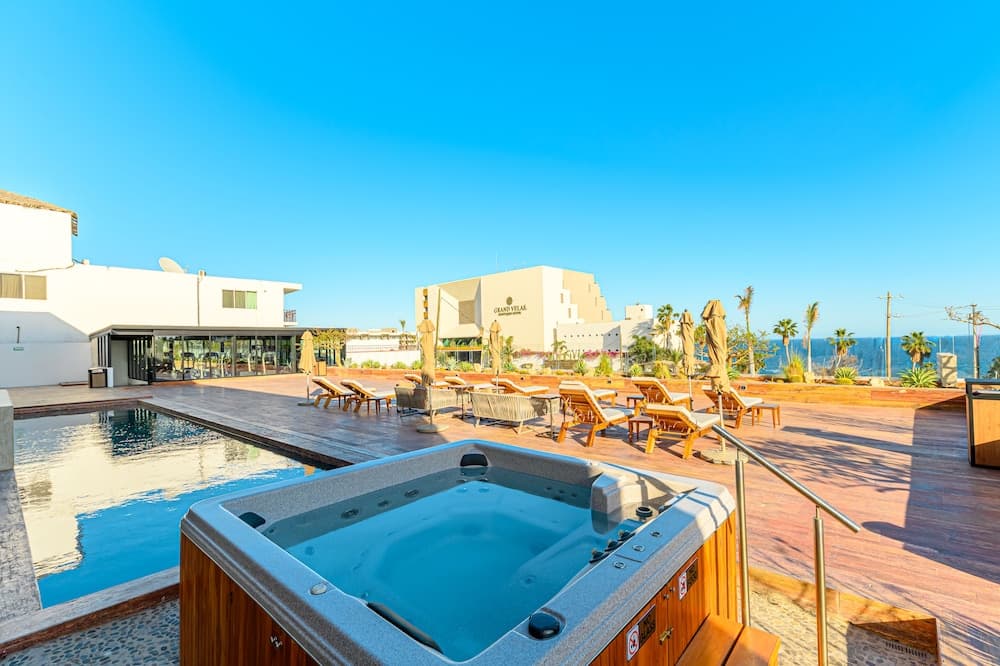 Marella Cabo — 12