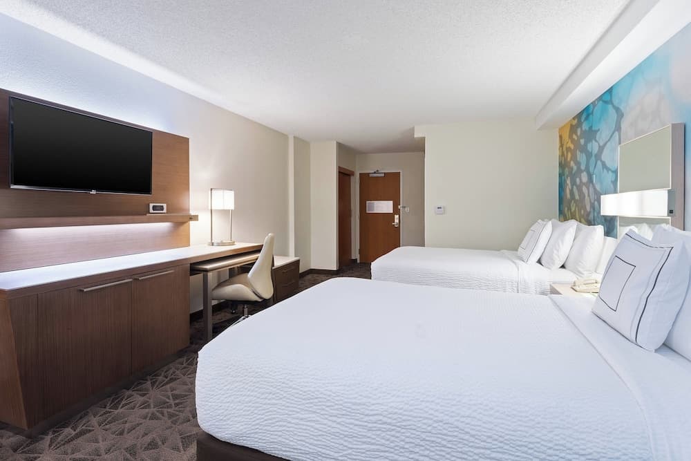 Courtyard by Marriott Miami Centro — 7