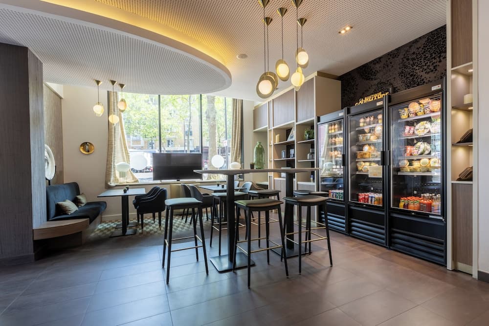 Novotel Suites Paris Expo Porte de Versailles — 2