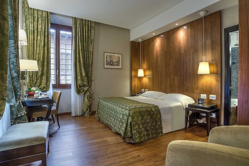 Albergo Del Senato — 18