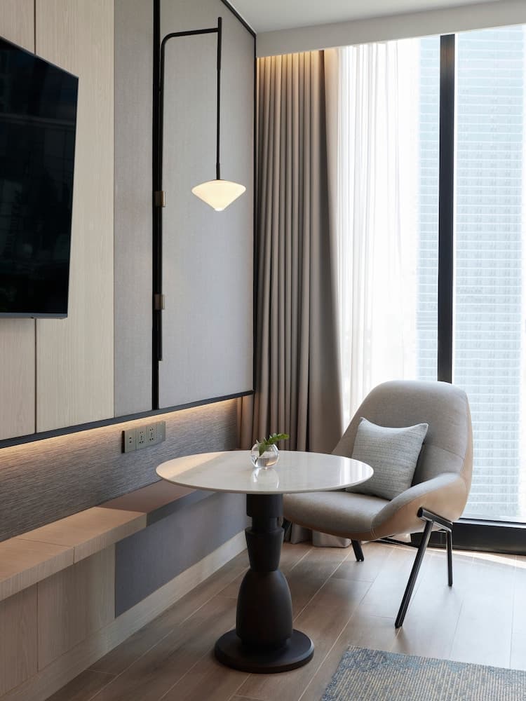 Dusitd2 Samyan Bangkok — 26