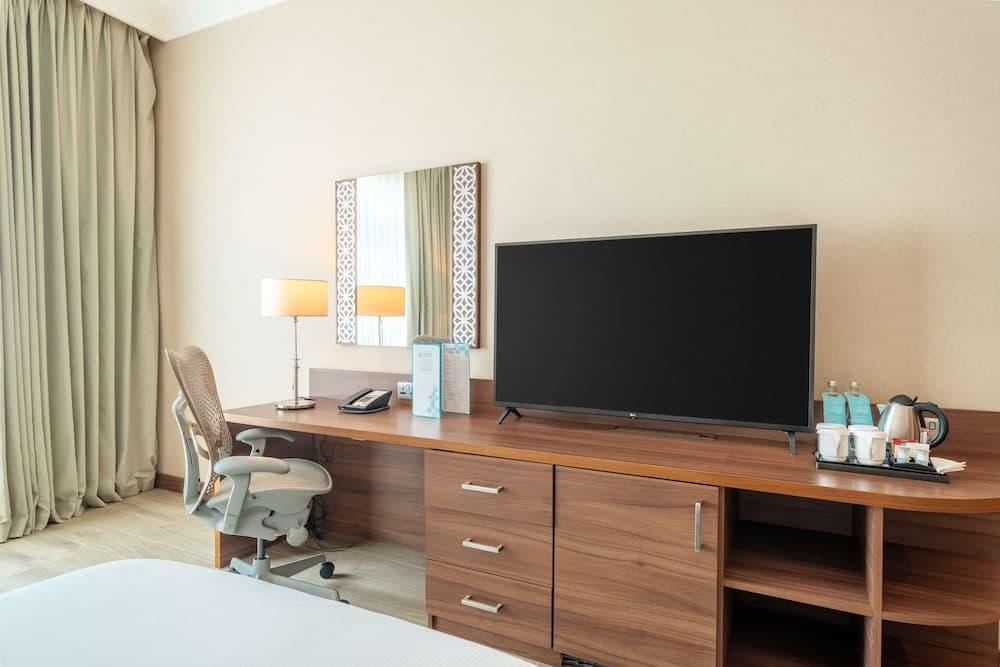 Hilton Garden Inn Dubai Al Mina — 25