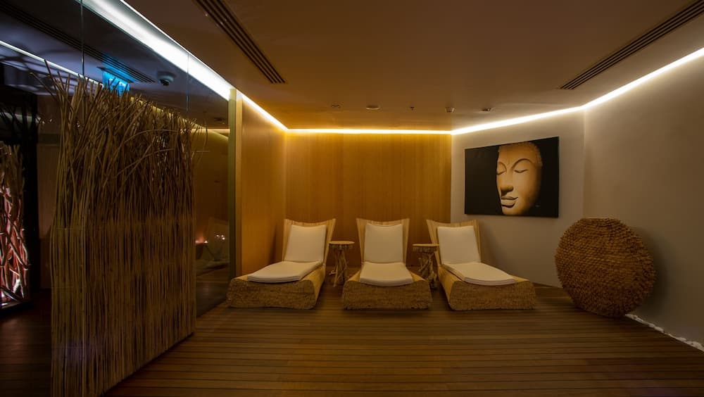 Doubletree by Hilton Istanbul Moda — 4