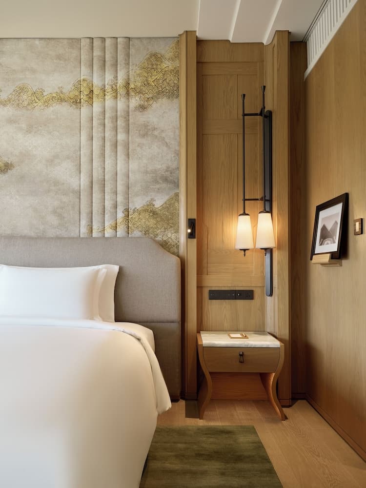Dusit Thani Bangkok — 8