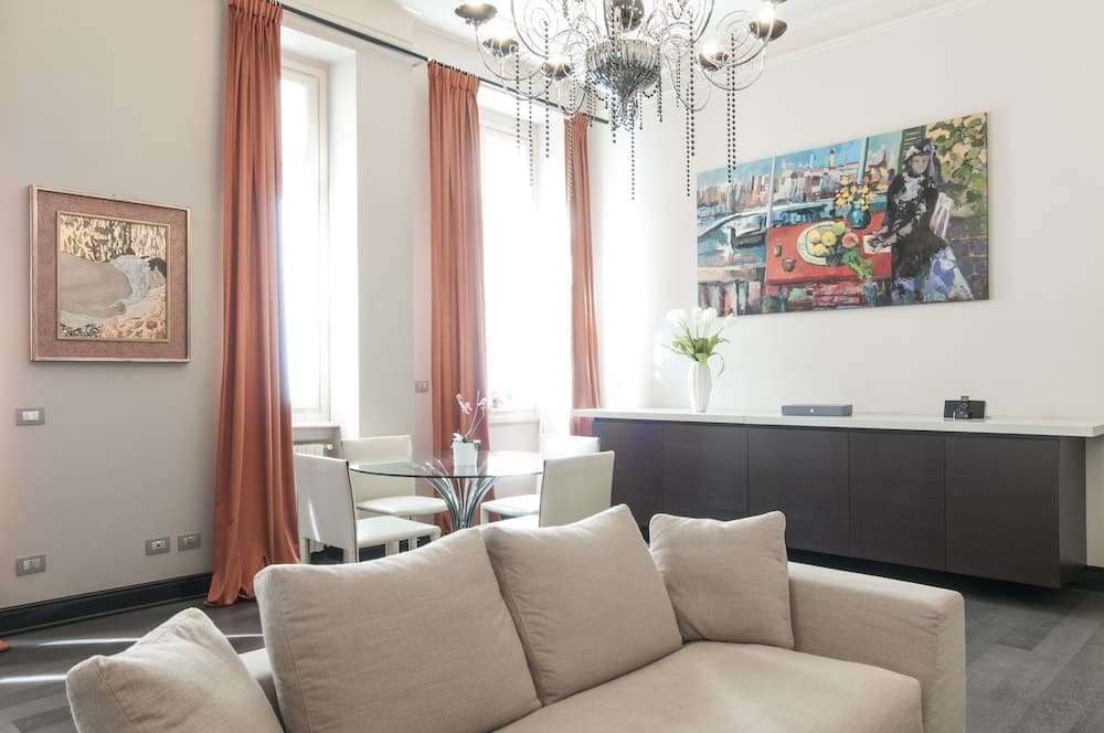 Milan Royal Suites Magenta & Luxury Apartments — 5