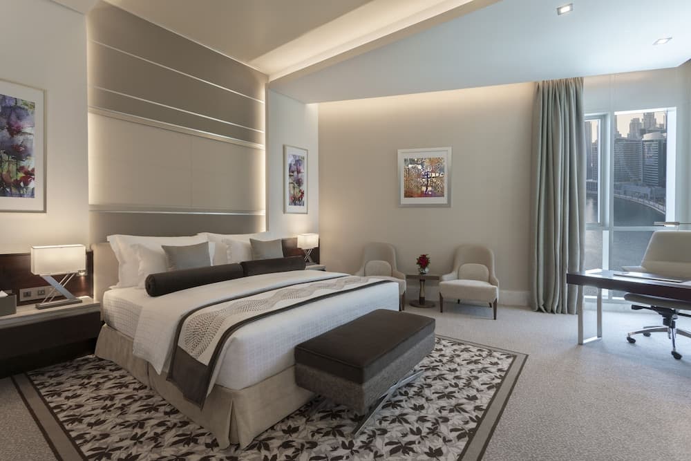 Hotel Renaissance Business Bay, Dubai — 10