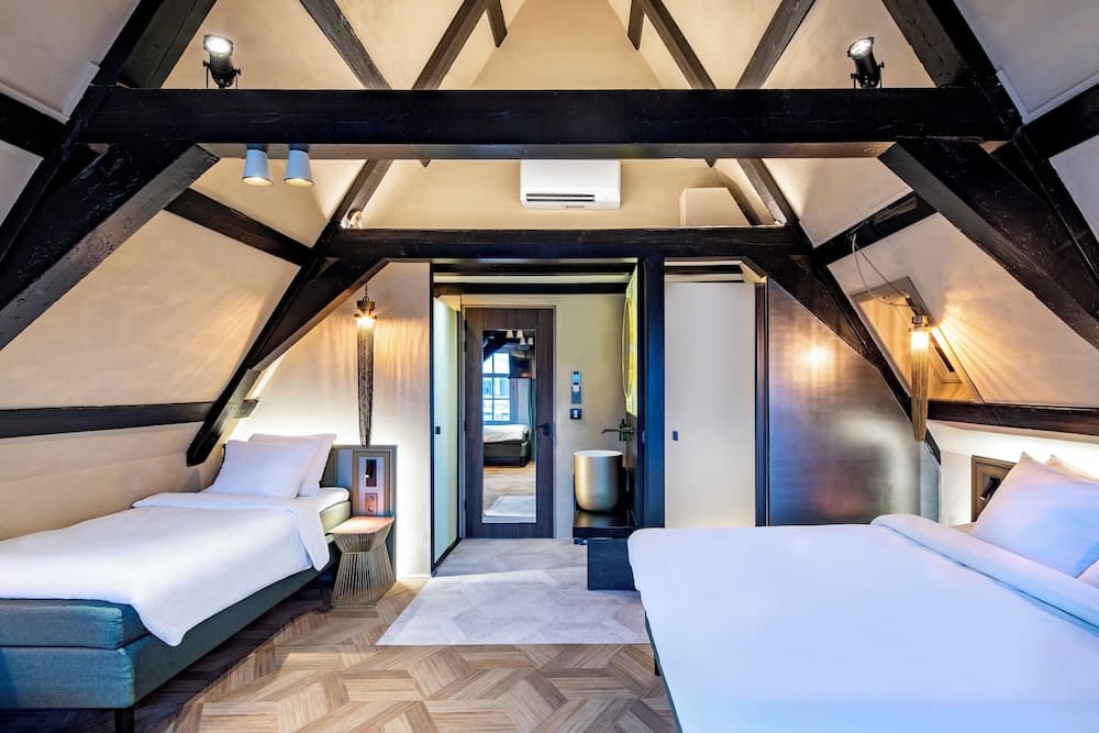 Mister Highland Hotel — 25