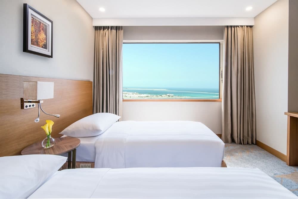 Hyatt Regency Galleria Residence Dubai — 4