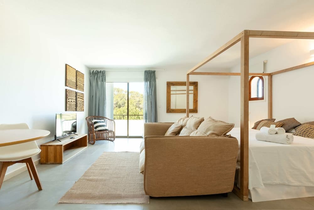 Victoria Sunset Suites Hotel — 4
