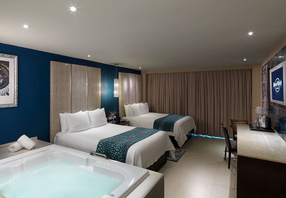 Hard Rock Hotel Cancún - Todo Incluido — 4