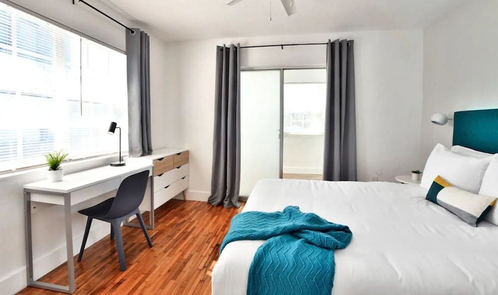 Broadway Suites Downtown by RocketStay — 22