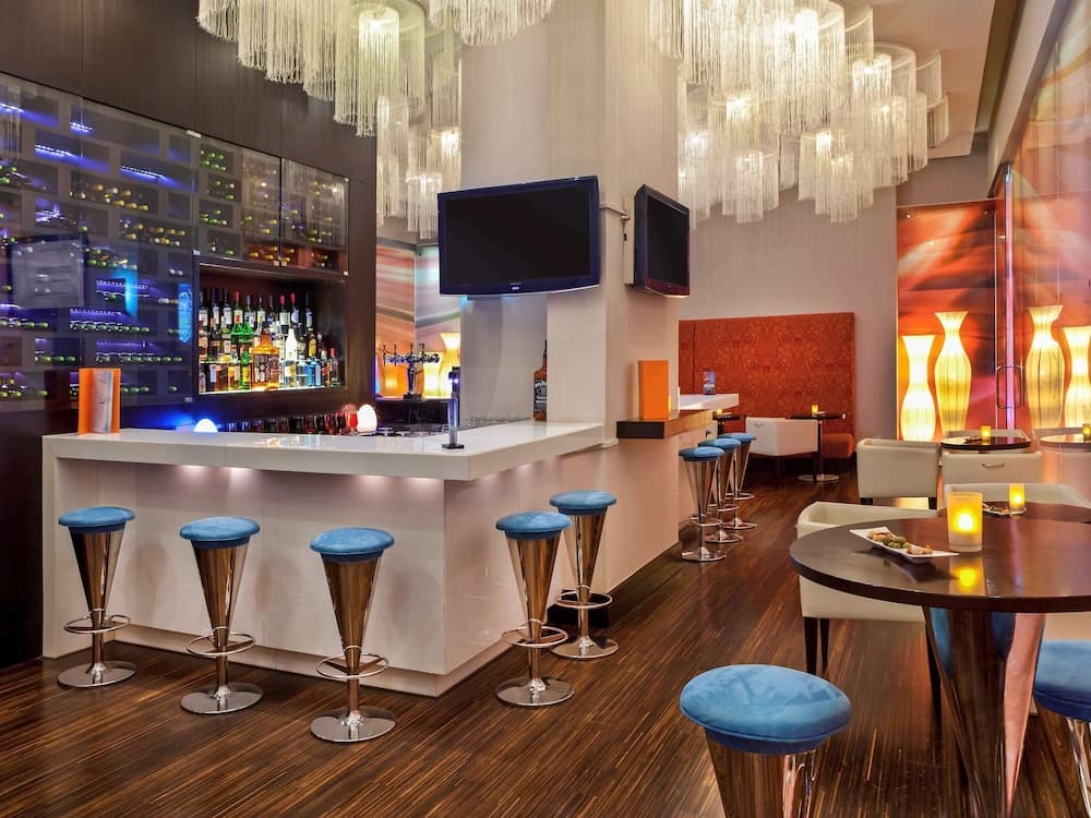 Novotel Suites Mall Avenue Dubai — 7