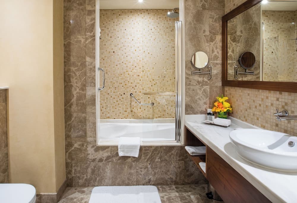 Elite Byblos Hotel — 10