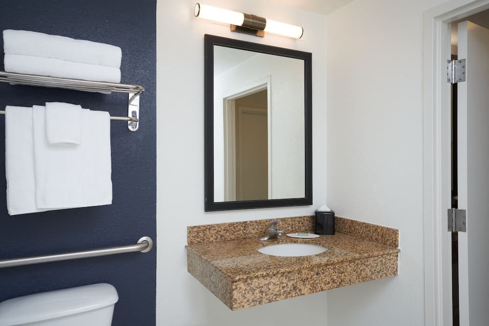 Fairfield Inn & Suites Orlando Int'l Drive/Convention Center — 18