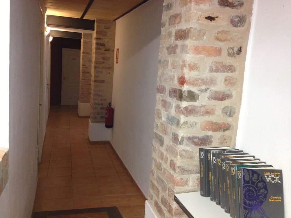 BHG Hostel Secar de la Real — 7