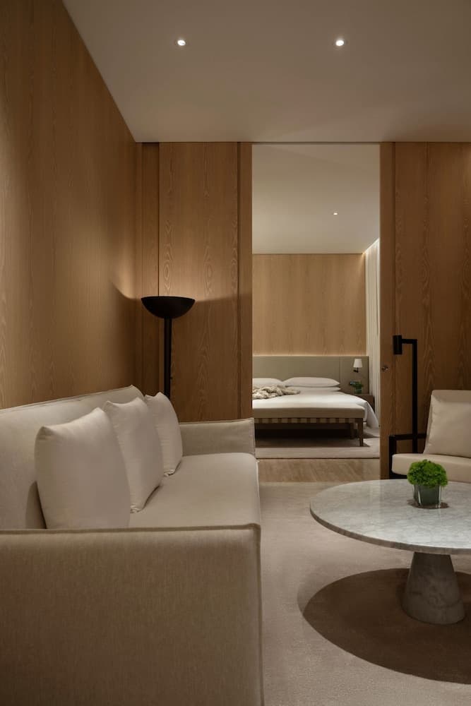 The Dubai EDITION hotel, Dubai Fountain Street, Downtown, Dubai, 11788, United Arab Emirates — photo 34