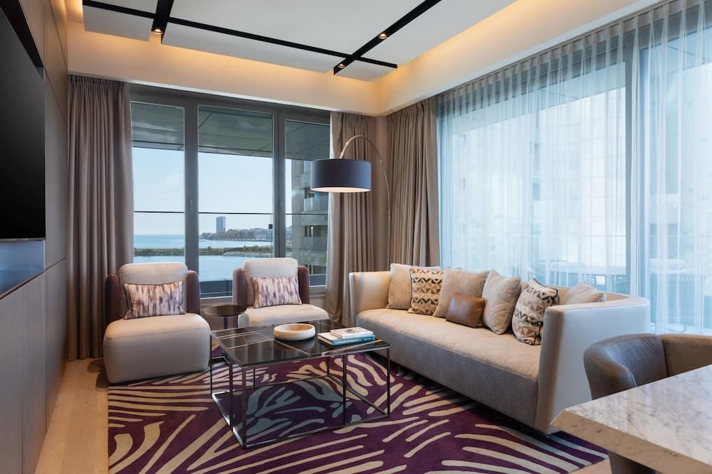 JW Marriott Hotel Istanbul Marmara Sea — 29