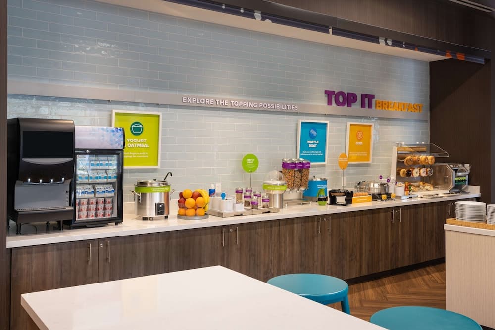 Tru by Hilton Fort Lauderdale Downtown — 29