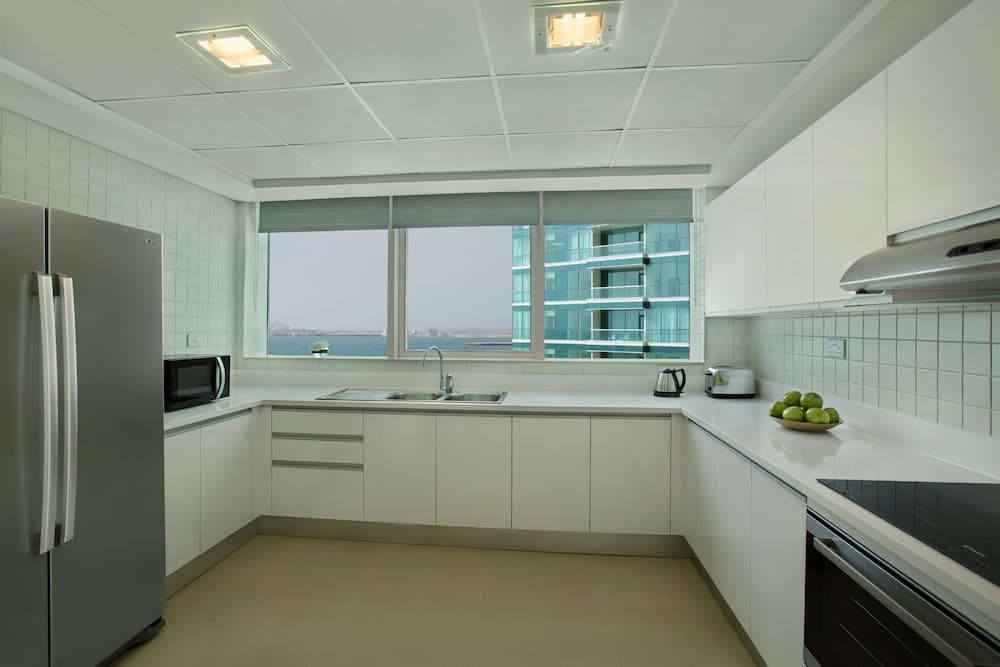 DoubleTree by Hilton Dubai - Jumeirah Beach — 24