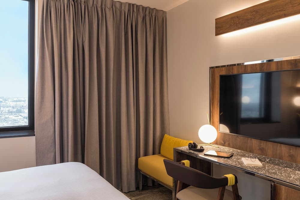 Pullman Paris Montparnasse Hotel — 26