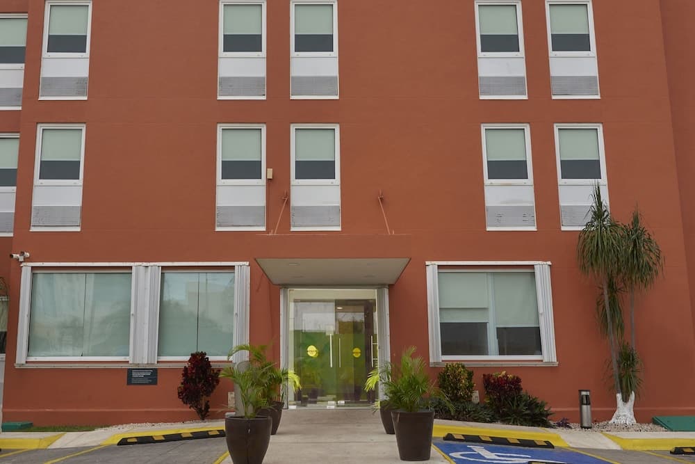 City Express Junior by Marriott Cancun — 15