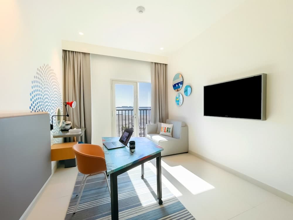 Rove La Mer Beach - Rove La Mer Strand — 28