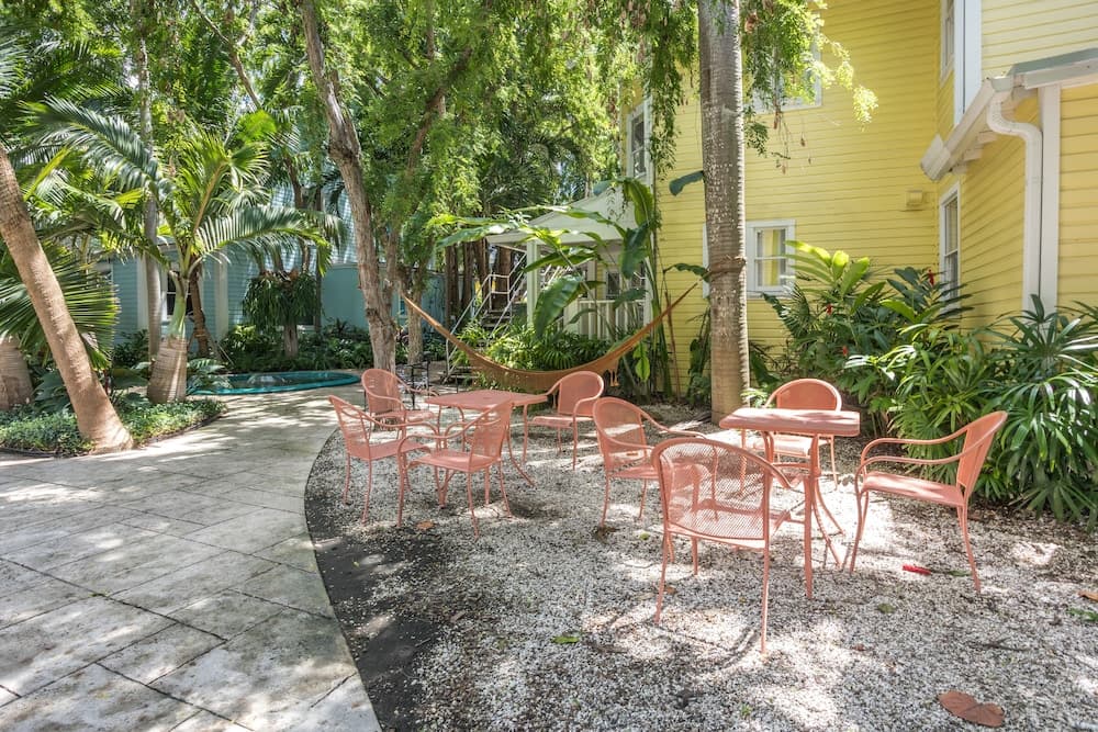 Selina Miami River — 11