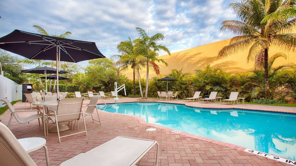 Best Western Plus Miami-Doral/Centro Commerciale Dolphin — 1