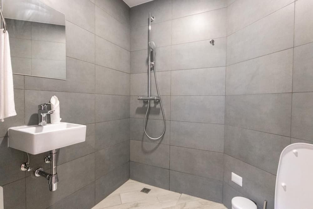 Stylish 3-bedroom Apartment Near the Bavaro Beach — 8