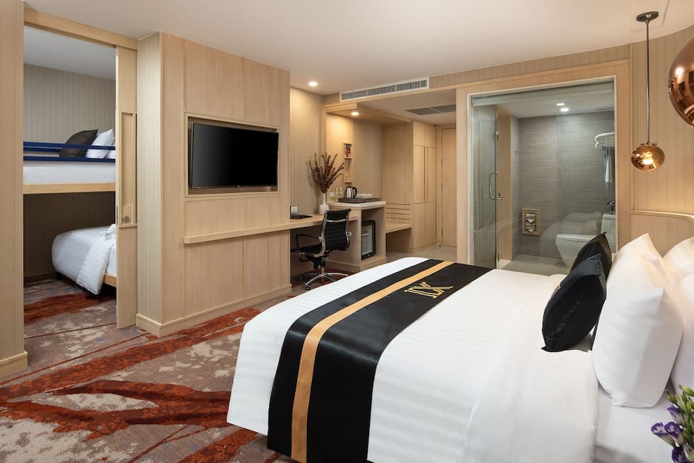 Eleven Hotel Bangkok — 6