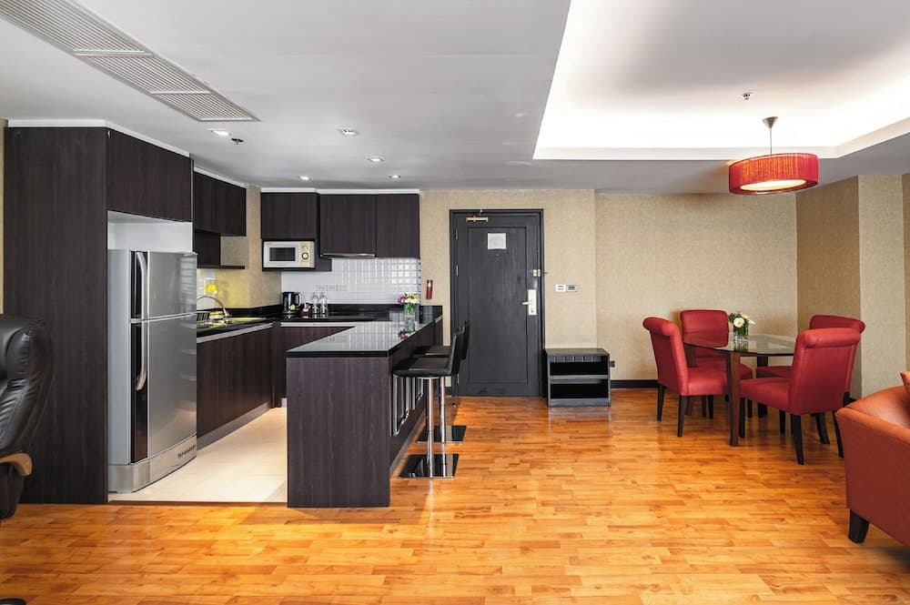 Residences Rembrandt Bangkok — 27